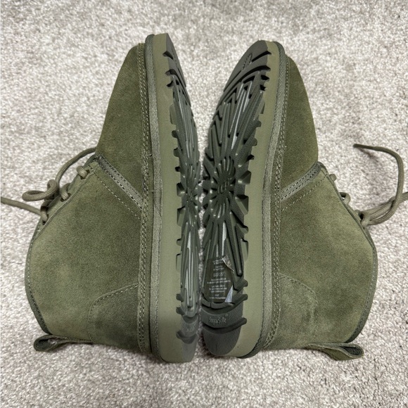 UGG Neumel Chukka Boots in Burnt Olive - Picture 6 of 9